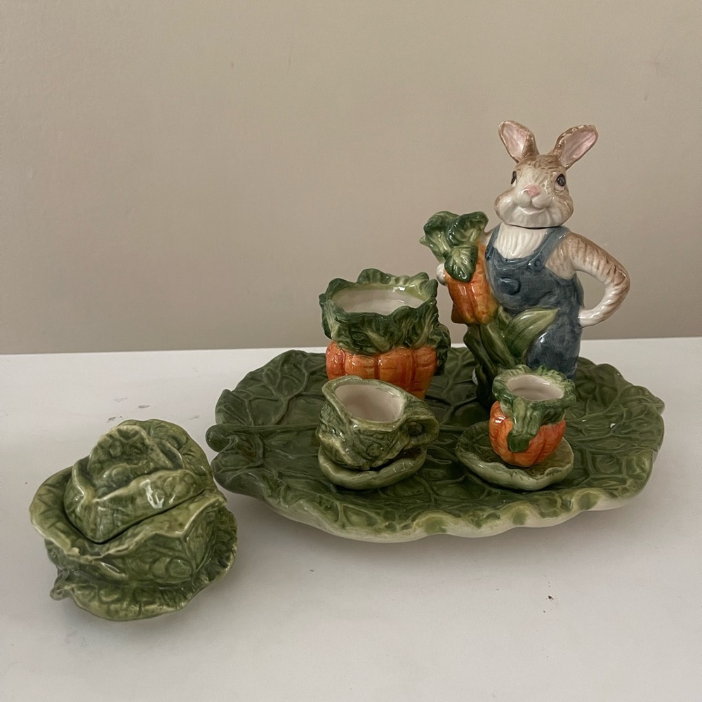 Charming Rabbit Plate and Leaf Dish Set - Picture 5 of 11